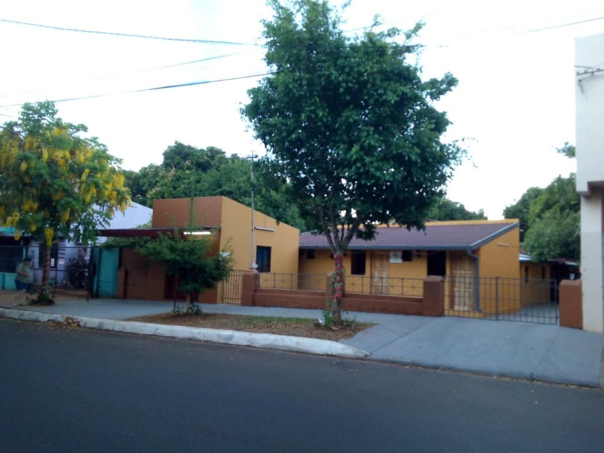 Hospedaje Encarnación Exterior foto